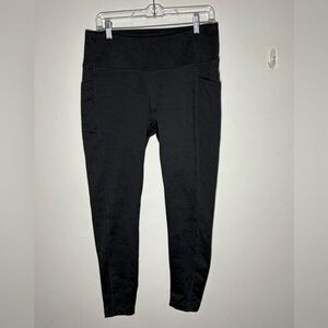 Mondetta Women’s Performance and Luxury Textured Black High-Waisted Leggings
